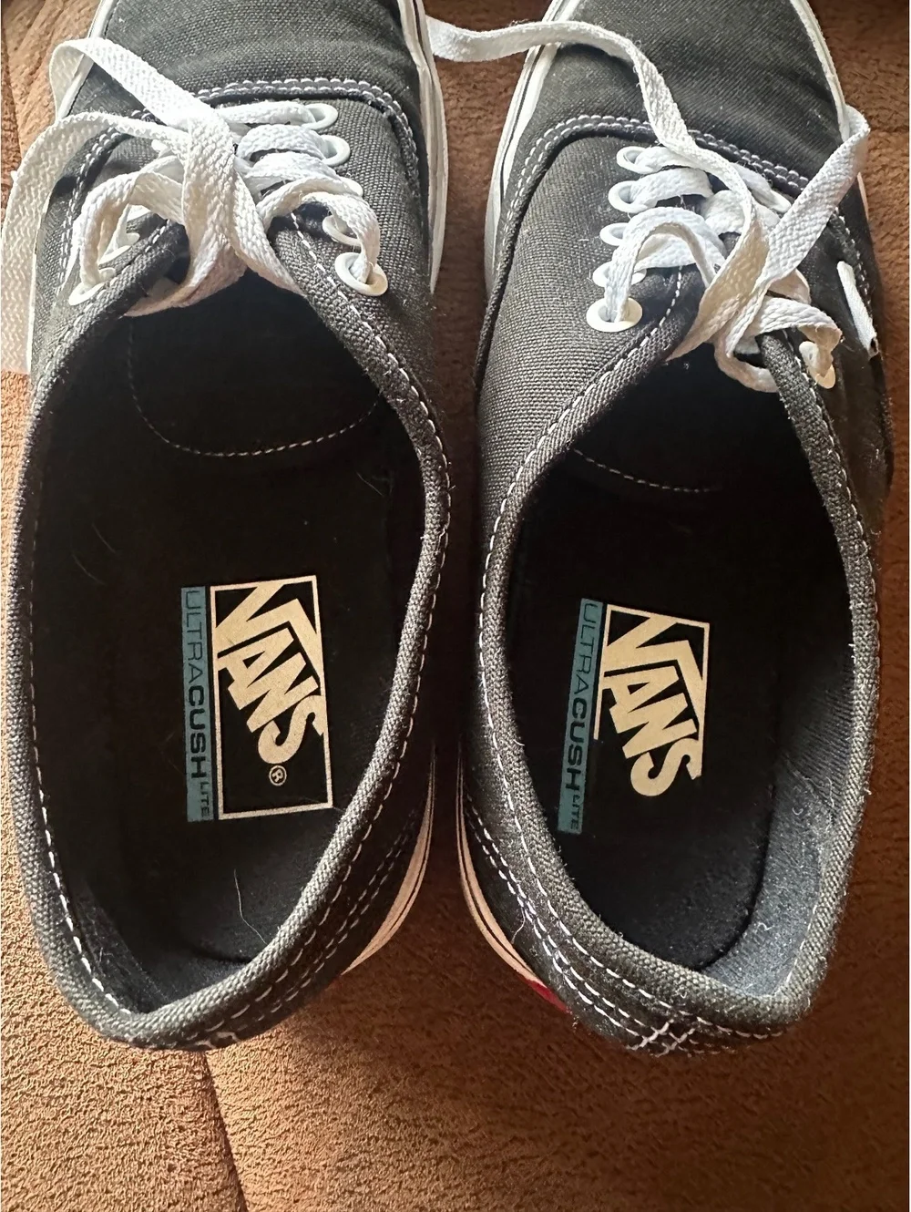 Classic Black & White Vans Old Skool Low Tops - Size Men 7 / Women 8.5